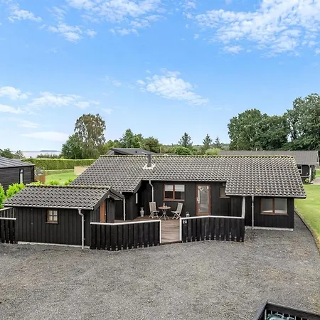 Dom wakacyjny Thrine - 150m From The Sea By Interhome Sjolund