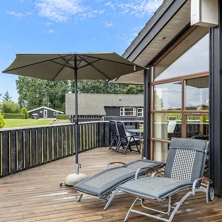 Dom wakacyjny Thrine - 150m From The Sea By Interhome Sjolund